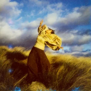 Pochette de DEL CERRO de Mandy Lerouge, distribué par Booster Music via Art Trouble!
