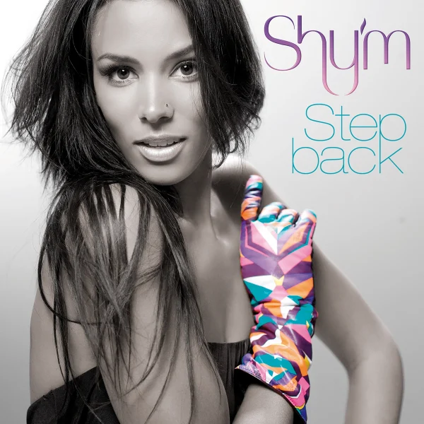Pochette de Step Back de Shy'm, distribué par Booster Music via K-Pone Inc
